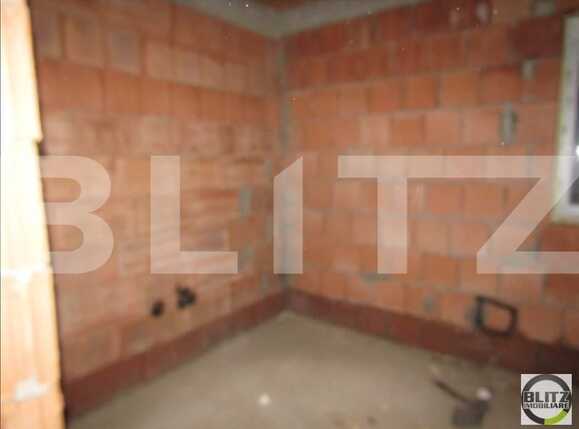 Casa de vânzare 4 camere Floreşti - 19609CV | BLITZ Cluj-Napoca | Poza2