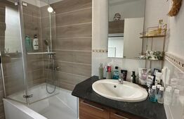  Apartament cochet cu 3 camere, terasă și 2 locuri de parcare, Buna Ziua