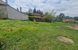 Casa cu teren 2000 mp la strada asfaltata langa Fagaras - Brasov
