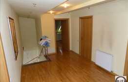 Casa individuala, 360 mp utili, 1450 mp teren, zona de case