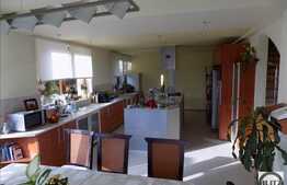 Casa individuala, 360 mp utili, 1450 mp teren, zona de case