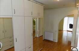 Casa individuala, 360 mp utili, 1450 mp teren, zona de case