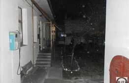 Casa de vanzare, curte comuna, 88 mp utili si 133 mp teren!