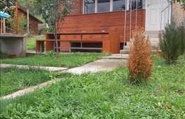 Casa de vanzare, 257 mp utili, cu teren 1840 mp, front 14 ml, zona linistita