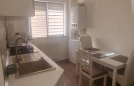 Apartament 2 camere de închiriat – parter, loc de parcare, spațios