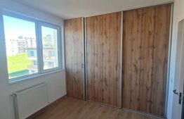 Apartament cu 3 camere, semidecomandat, mobilat si utilat, parcare, zona Teilor