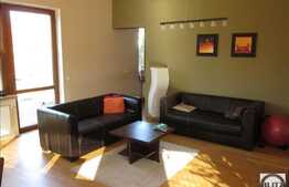 Casa de vanzare, 320 mp utili, teren 700 mp, zona linistita de case!