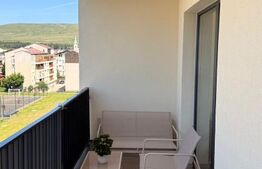 Apartament 3 camere lux, 55 mp, garaj, zona Eroilor
