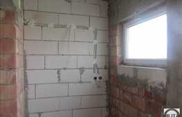 Duplex de 120 mp utili, teren de 200 mp! La 3 minute de LIDL! Pret Oportun!