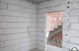 Duplex de 120 mp utili, teren de 200 mp! La 3 minute de LIDL! Pret Oportun!