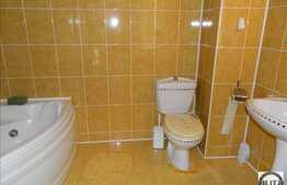 Casa 6 camere, 250 mp, zona linistita