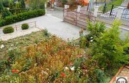 Casa 6 camere, 250 mp, zona linistita