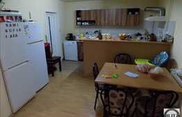 Casa cuplata, 155 mp utili, 270 mp teren, zona semicentrala