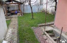 Casa cuplata, 155 mp utili, 270 mp teren, zona semicentrala