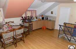 Casa cuplata, 155 mp utili, 270 mp teren, zona semicentrala