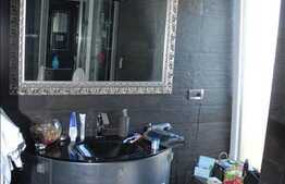 O vila cocheta in locatie excelenta cu 320 mp utili si 628 mp teren