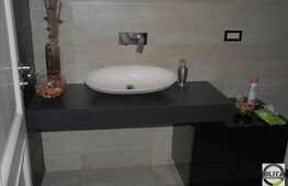 O vila cocheta in locatie excelenta cu 320 mp utili si 628 mp teren