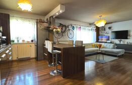 Apartament 3 camere, 77 mp, 2 băi, etaj 1, parcare, Sub Cetate