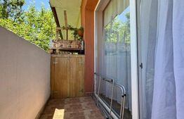 Apartament 3 camere, 77 mp, 2 băi, etaj 1, parcare, Sub Cetate