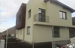 Duplex de vanzare cu 106 mp utili, teren de 200 mp, finalizat in 2015!