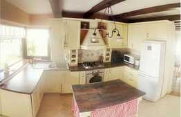 Casa individuala 260 mp utili, teren de 680 mp! Imobil finalizat in 2014!