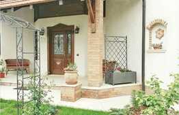 Casa individuala 260 mp utili, teren de 680 mp! Imobil finalizat in 2014!