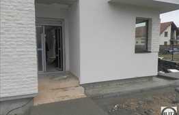 Duplex de vanzare cu 119 mp utili, teren de 250 mp! Zona strazii Cetatii!