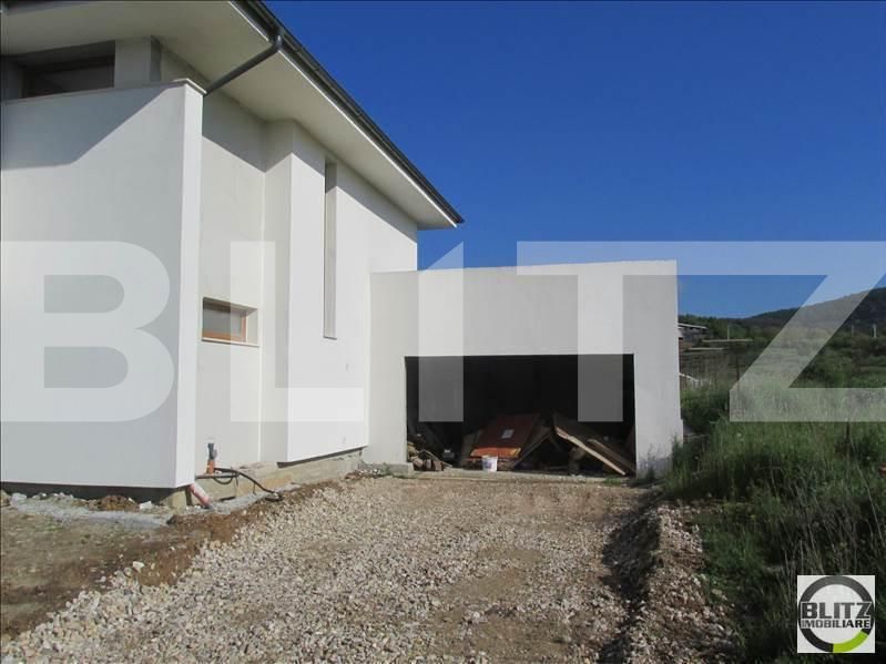 Casa de vânzare 8 camere Baciu - 19652CV | BLITZ Cluj-Napoca | Poza2