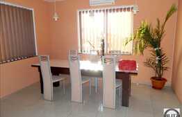 De vanzare casa, 275 mp cu teren 432 mp, zona Campului