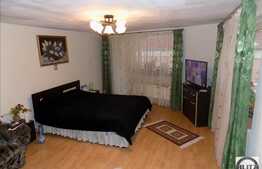 Casa cu 4 camere, 124 mp, 190 mp teren, zona centrala!