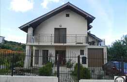 Vanzare casa 240 mp utili, teren 300 mp, imobil nou, zona Faget