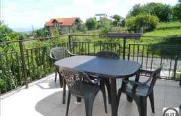 Vanzare casa 240 mp utili, teren 300 mp, imobil nou, zona Faget