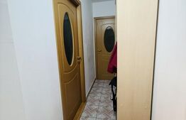 Apartament 3 camere, decomandat, etaj 3/4 - zona Astra 