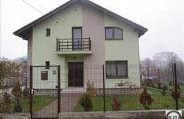 Casa la cheie, 140 mp, 300 mp teren, front de 16,5 ml, zona Faget!