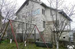 Casa de vanzare D+P+E, 165 mp plus teren 720 mp si front de 17 ml, zona Someseni