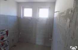 Casa insiruita, 5 camere, 140 mp, teren 150 mp, zona Buna Ziua!