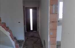 Casa insiruita, 5 camere, 140 mp, teren 150 mp, zona Buna Ziua!