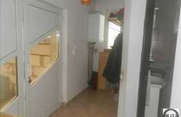 Casa de vanzare, 190 mp utili, 300 mp teren, front 15 ml, zona Tractoristilor