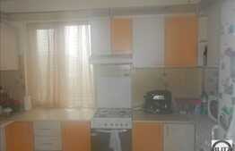 Casa de vanzare, 190 mp utili, 300 mp teren, front 15 ml, zona Tractoristilor