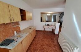 Triplex cu 3 camere, 83 mp, 140 mp de teren, zona Eroilor