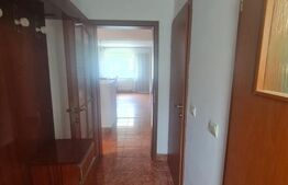 Triplex cu 3 camere, 83 mp, 140 mp de teren, zona Eroilor