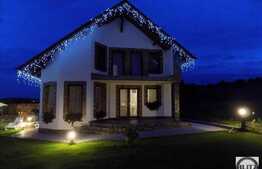 Casa de vanzare, 200 mp, cu teren de 1150 mp si front la 2 strazi, zona Borhanci