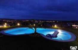 Casa de vanzare, 200 mp, cu teren de 1150 mp si front la 2 strazi, zona Borhanci