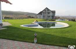 Casa de vanzare, 200 mp, cu teren de 1150 mp si front la 2 strazi, zona Borhanci