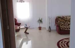 Casa de vanzare, 200 mp, cu teren de 1150 mp si front la 2 strazi, zona Borhanci