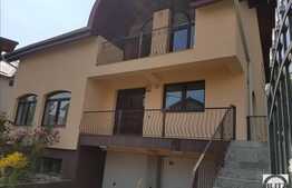 Vanzare casa individuala, 320 mp, 500 mp teren, potrivit pentru investitie!