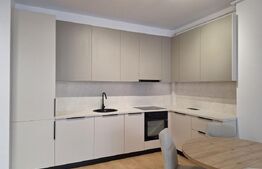 Apartament lux 2 camere 45 mp, terasa 10.30 mp, etaj intermediar, garaj, Eroilor