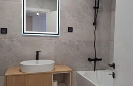 Apartament lux 2 camere 45 mp, terasa 10.50 mp, etaj intermediar, garaj, Eroilor