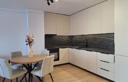 Apartament lux 2 camere 45 mp, terasa 10.50 mp, etaj intermediar, garaj, Eroilor