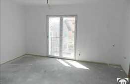 Duplex de vanzare, ansamblu privat, garaj dublu, la inceputul strazii Campului